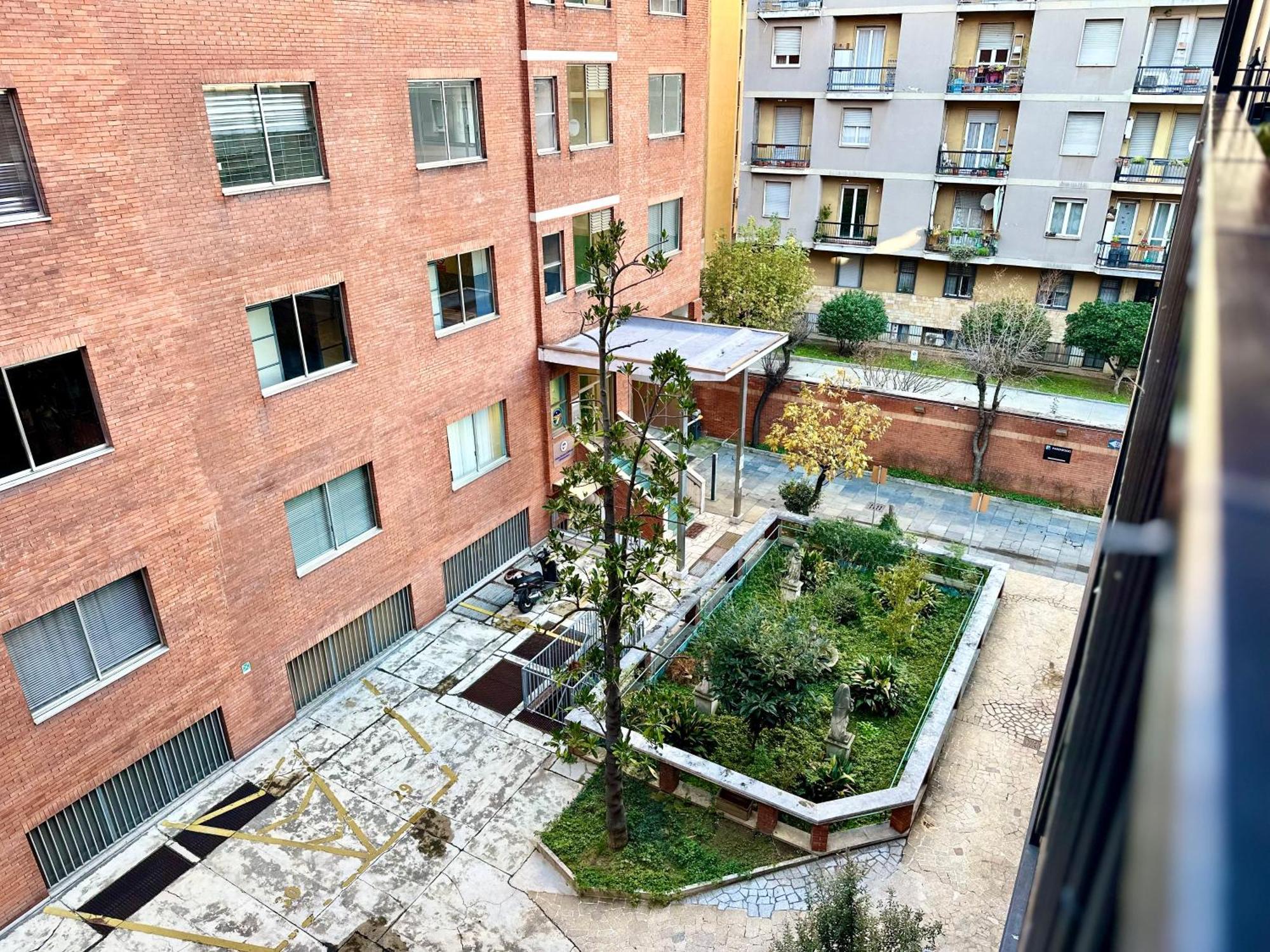 Hotel Giacosa Milan Bagian luar foto